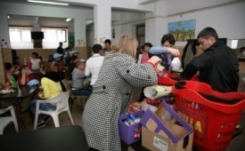 „Tradiţie şi dăruire” - 9 aprilie 2012