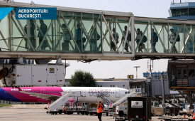Operatiuni aeroport - platforma aeroportului international Henri Coanda Bucuresti